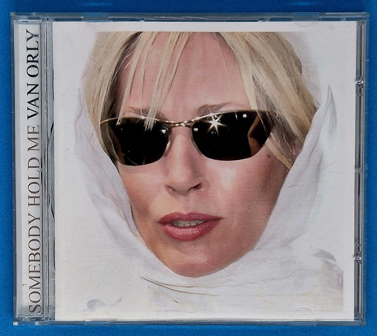 Van Orly – Somebody Hold Me CD